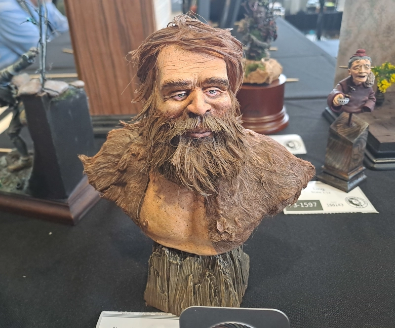 Neanderthaler (scratchbuilt)