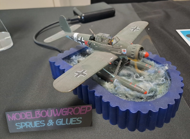Arada 196 - Modelbouwgroep Sprues & Glues