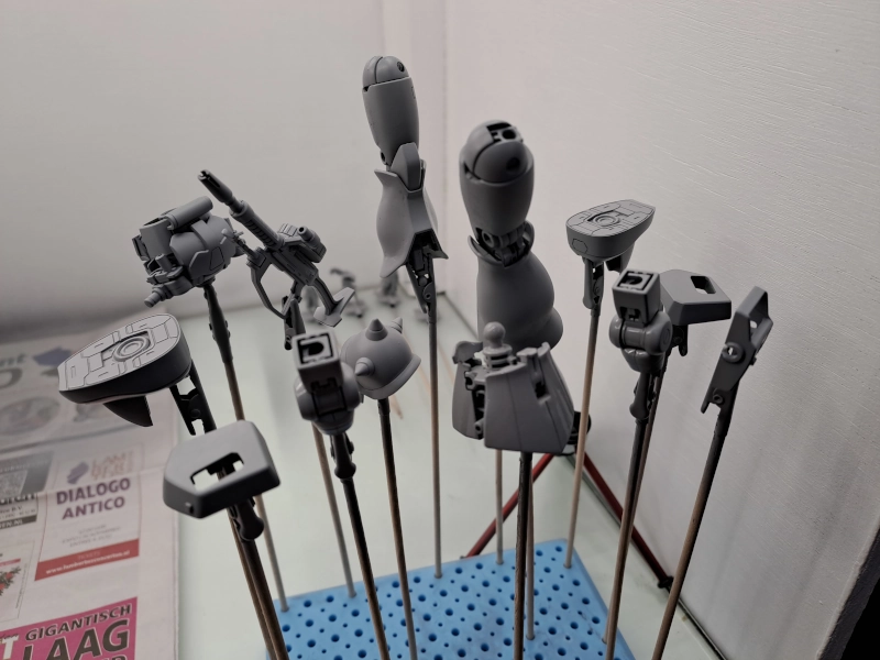 onderdelen in primer onderlaag