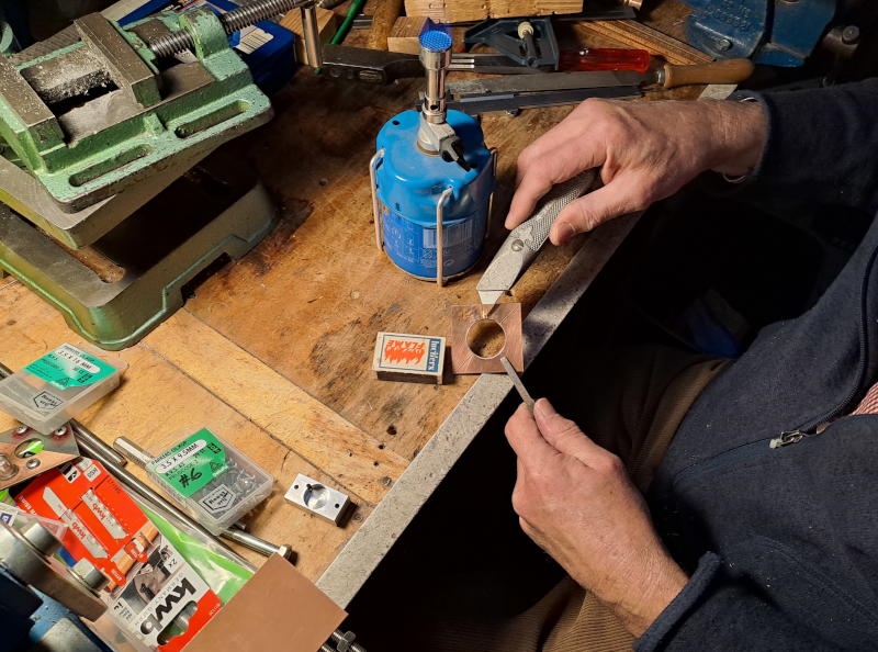 N V I S P C B scrape